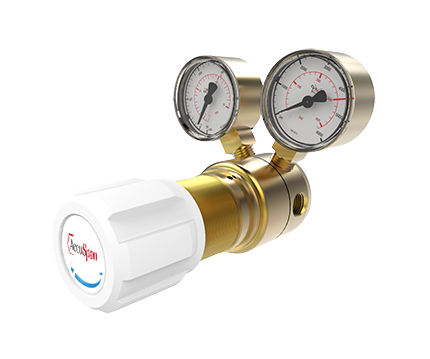 Calibration gas regulators and equipment for accurate gas handling